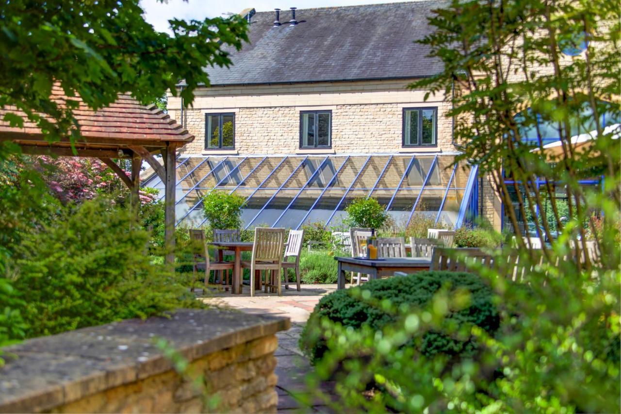 Best Western Plus Angel Hotel Chippenham  Exterior foto